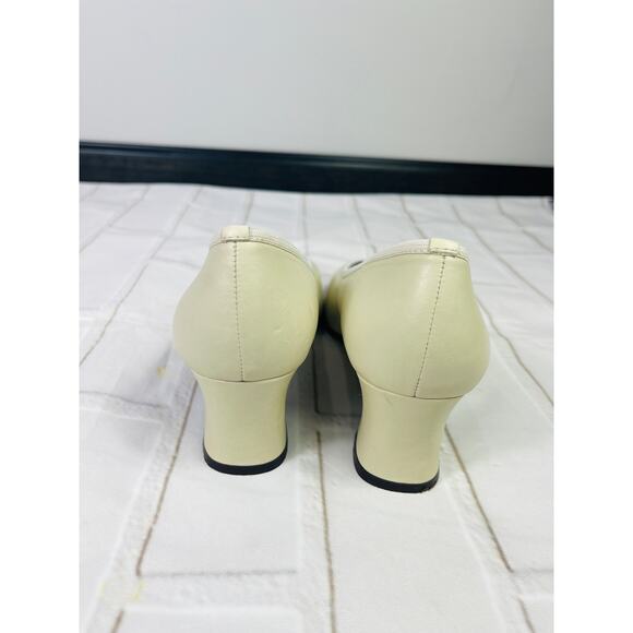 New Naturalizer light gray block heel pumps sz 8.5 - Picture 4 of 4